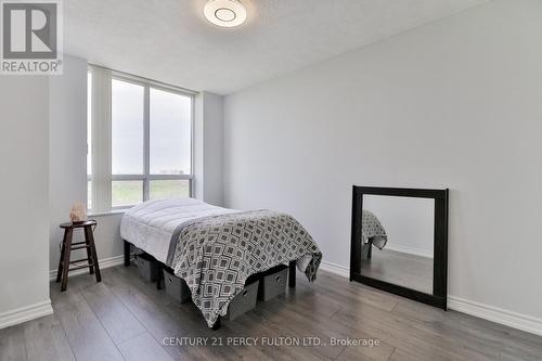 1210 - 3088 Kennedy Road, Toronto, ON - Indoor Photo Showing Bedroom