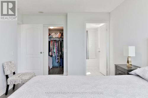 1210 - 3088 Kennedy Road, Toronto, ON - Indoor Photo Showing Bedroom