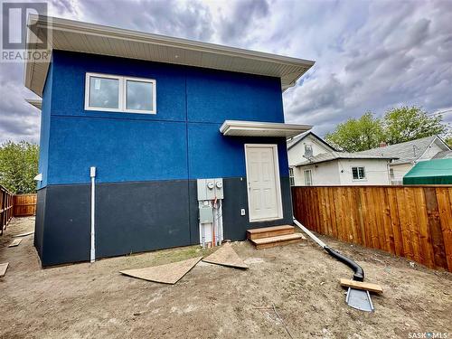 222 K Avenue S, Saskatoon, SK - Outdoor