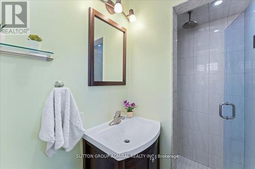 241 Derrydown Road, Toronto, ON - Indoor Photo Showing Bathroom