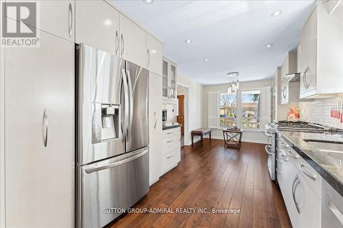 241 Derrydown Road, Toronto, ON - Indoor Photo Showing Kitchen With Upgraded Kitchen