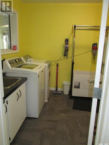 Rudy Acreage, Nipawin Rm No. 487, SK - Indoor Photo Showing Laundry Room