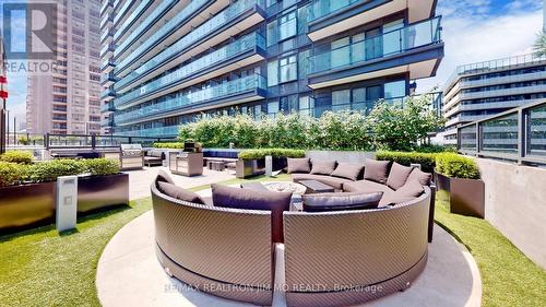 2205 - 955 Bay Street, Toronto, ON - Outdoor With Balcony