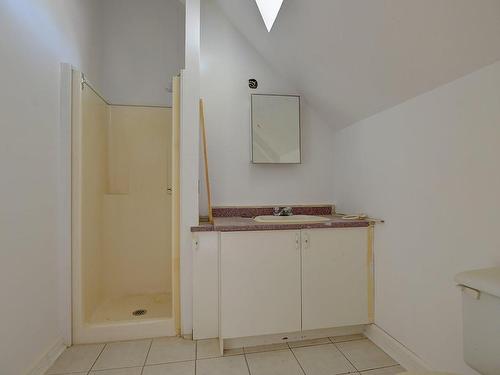 Bathroom - 1030 Route St-Joseph, Sainte-Émélie-De-L'Énergie, QC - Indoor Photo Showing Bathroom