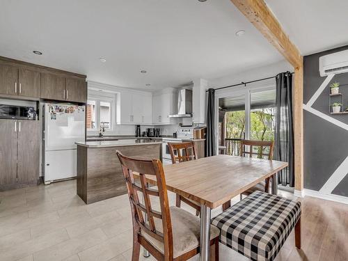 Overall view - 142 Rue De La Chasse-Galerie, Québec (Beauport), QC - Indoor Photo Showing Dining Room