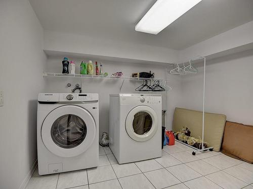 Laundry room - 83 Rue Vallières, Repentigny (Repentigny), QC - Indoor Photo Showing Laundry Room