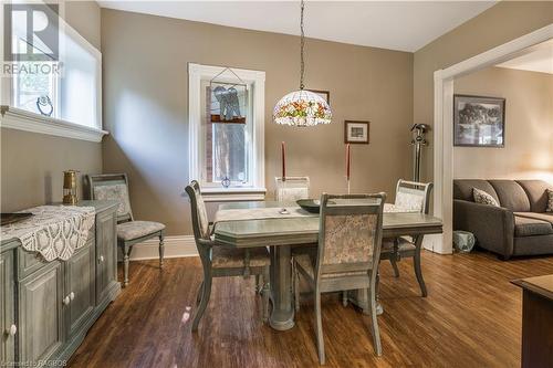 815 5Th Ave A E, Owen Sound, ON - Indoor Photo Showing Dining Room