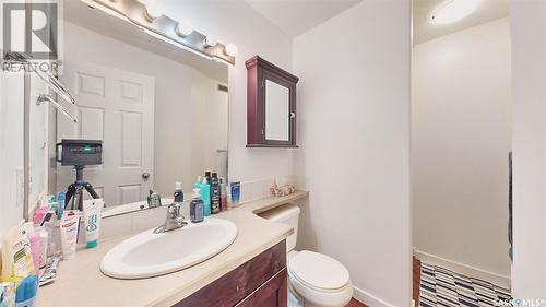 4142 Preston Crescent, Regina, SK - Indoor Photo Showing Bathroom