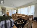 1221 8Th Avenue, Valemount, BC  - Indoor Photo Showing Living Room 