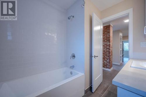 1815 Fairford Drive, Penticton, BC - Indoor Photo Showing Bathroom