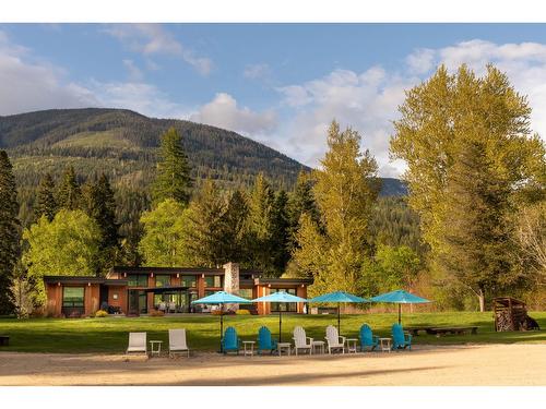 6133 Pippers Lane, Nelson, BC - Outdoor With View