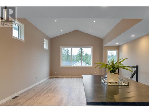 2864 Golf Course Drive, Blind Bay, BC - Indoor