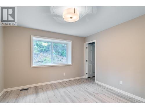 2864 Golf Course Drive, Blind Bay, BC - Indoor Photo Showing Other Room