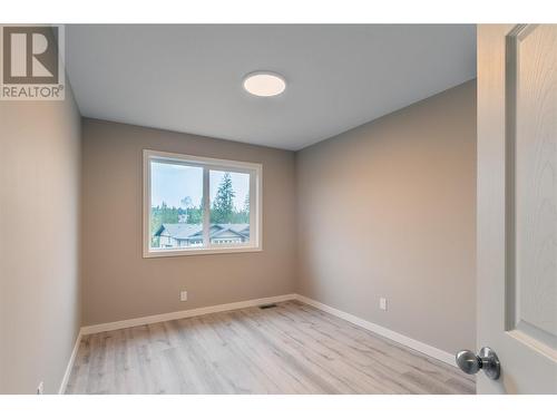 2864 Golf Course Drive, Blind Bay, BC - Indoor Photo Showing Other Room