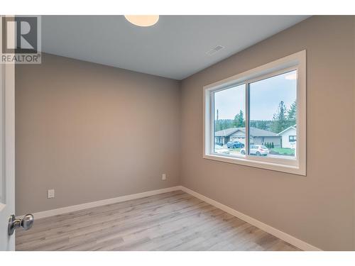 2864 Golf Course Drive, Blind Bay, BC - Indoor Photo Showing Other Room