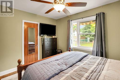 548 Upper Sherman Avenue, Hamilton, ON - Indoor Photo Showing Bedroom