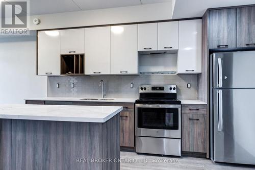 2104 - 49 Walnut Street S, Hamilton, ON - Indoor Photo Showing Kitchen With Stainless Steel Kitchen