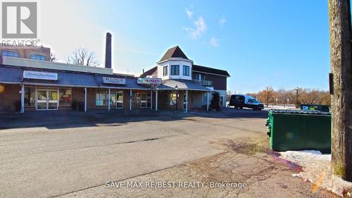 373 Bridge Street W, Waterloo, ON 