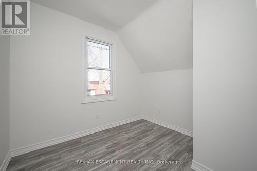 58 Primrose Avenue, Hamilton, ON - Indoor Photo Showing Other Room