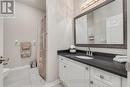4 - 545 Laurelwood Drive, Waterloo, ON  - Indoor Photo Showing Bathroom 