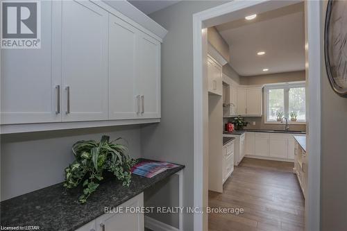 26 Royal Crescent, Southwold (Talbotville), ON - Indoor Photo Showing Kitchen