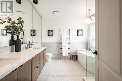 407 Mantle Avenue, Whitchurch-Stouffville, ON - Indoor Photo Showing Bathroom