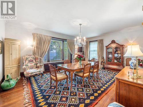 2639 Lake Shore Boulevard W, Toronto, ON - Indoor Photo Showing Dining Room