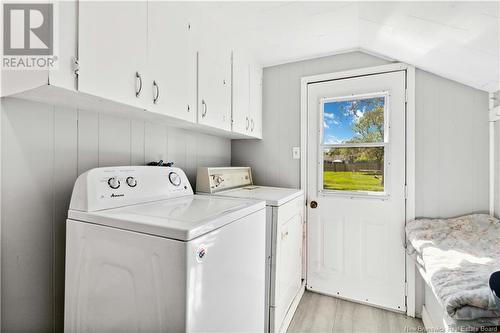 340 Sunset Drive, Fredericton, NB - Indoor Photo Showing Laundry Room