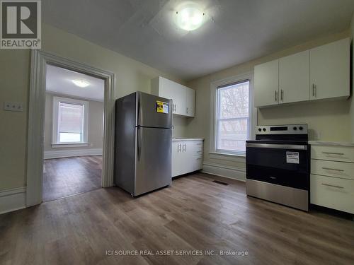 47 Union Street, Prince Edward County, ON - Indoor Photo Showing Kitchen