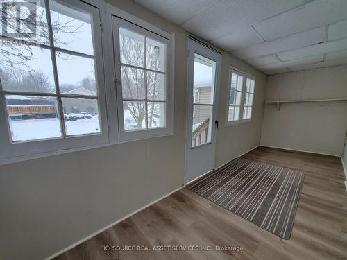 47 Union Street, Prince Edward County, ON - Indoor Photo Showing Other Room