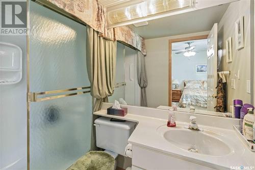 112 312 108Th Street, Saskatoon, SK - Indoor Photo Showing Bathroom