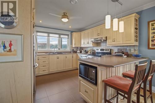 168 Airport Heights Drive, St. John'S, NL - Indoor Photo Showing Kitchen