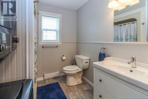 21 Park Avenue, St. Martins, NB - Indoor Photo Showing Bathroom