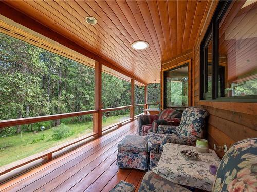 3110 Roper Rd, Nanaimo, BC - Outdoor With Deck Patio Veranda With Exterior
