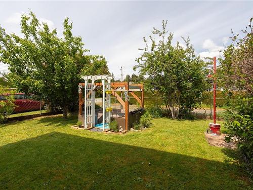 5067 Pybus St, Port Alberni, BC - Outdoor