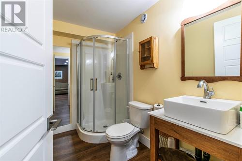 6 Little Bell Place, Conception Bay South, NL - Indoor Photo Showing Bathroom