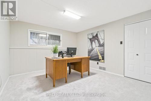 30 Broadview Court, Kitchener, ON - Indoor Photo Showing Office