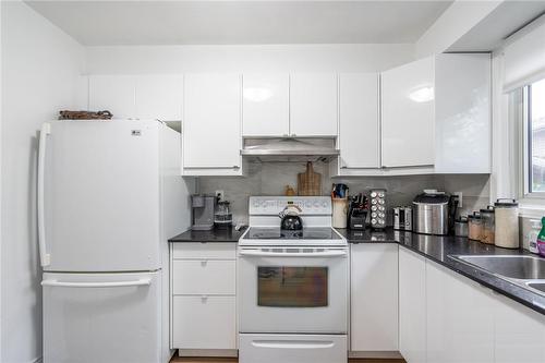 596 Grey Street|Unit #8, Brantford, ON - Indoor Photo Showing Kitchen