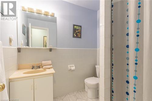 Main floor bathroom 2 - 632 Bannister Drive, Sauble Beach, ON - Indoor Photo Showing Bathroom