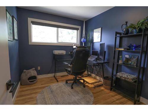 239 107Th Avenue, Kimberley, BC - Indoor Photo Showing Office