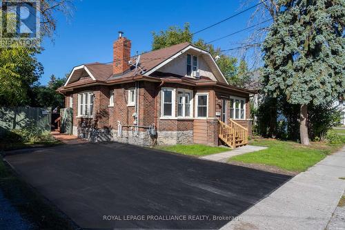 8 Dunbar Street, Belleville, ON - Outdoor With Facade