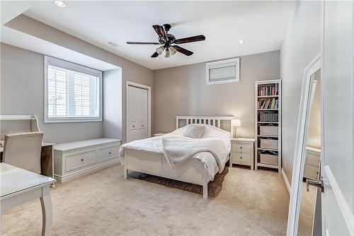 2129 Blackforest Crescent, Oakville, ON - Indoor Photo Showing Bedroom