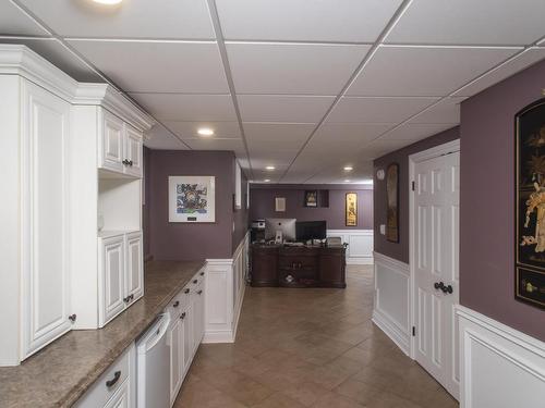 338 Catherine Street, Thunder Bay, ON - Indoor Photo Showing Kitchen