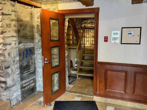 Staircase - 310-275 Boul. Des Braves, Terrebonne (Terrebonne), QC 