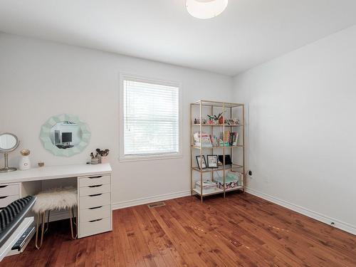 Bedroom - 152 Av. Jacques-Martin, La Prairie, QC - Indoor Photo Showing Office