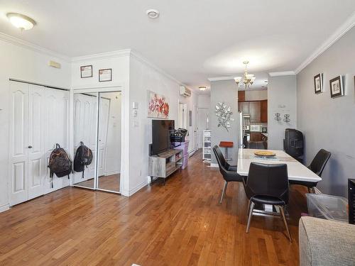 Dining room - 9446 Av. Vianney, Montréal (Villeray/Saint-Michel/Parc-Extension), QC - Indoor Photo Showing Dining Room