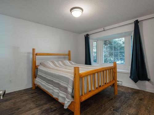 4-10 Ashlar Ave, Nanaimo, BC - Indoor Photo Showing Bedroom