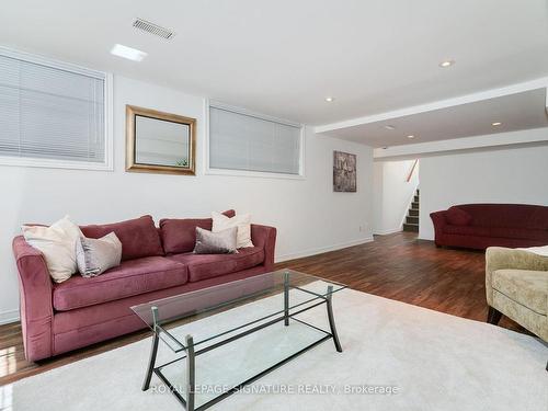 16 Palomino Cres, Toronto, ON - Indoor Photo Showing Living Room