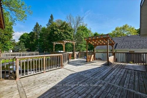 24 Henry St, Barrie, ON - Outdoor With Deck Patio Veranda