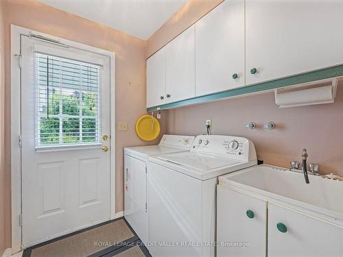 33 Greystone Cres, Brampton, ON - Indoor Photo Showing Laundry Room